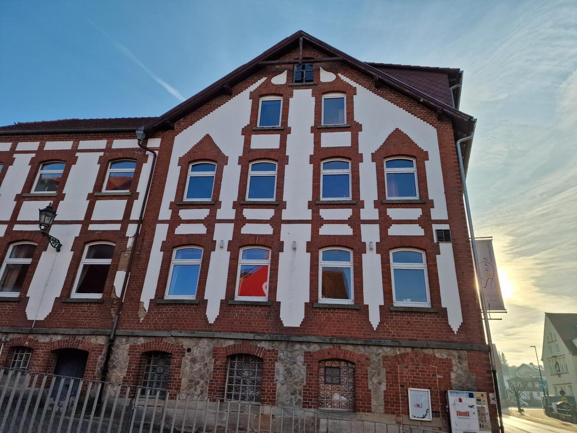 Zur Sonne "Gasthaus-Bar-Events" Poppenhausen Exteriör bild