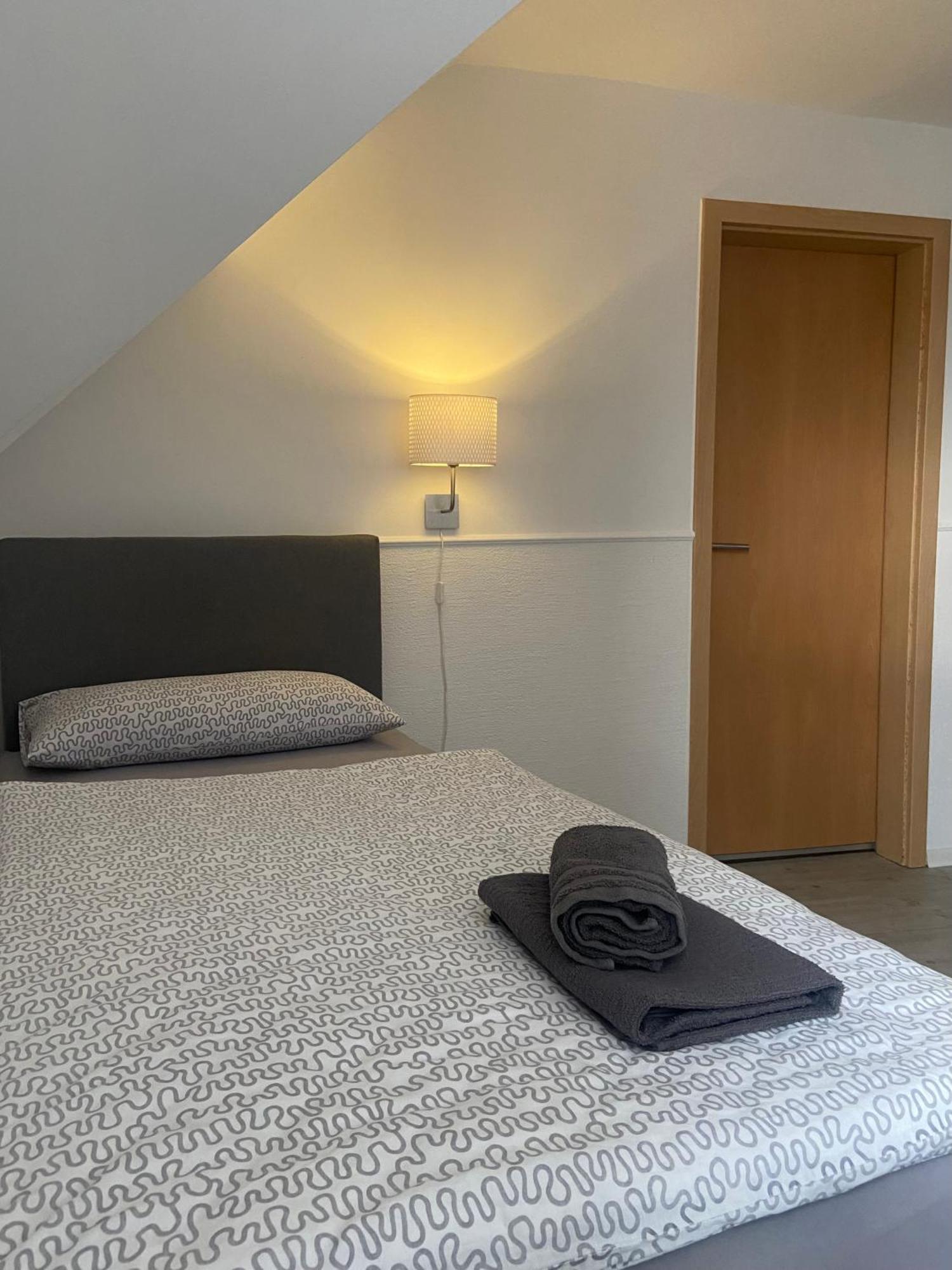 Zur Sonne "Gasthaus-Bar-Events" Poppenhausen Exteriör bild